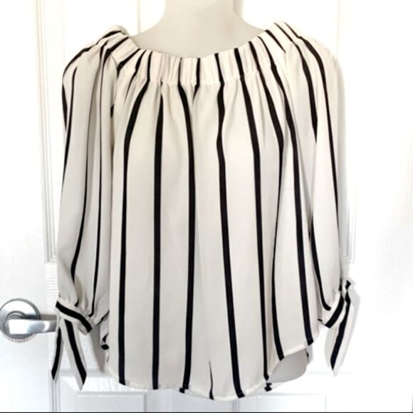 Express White & Black Striped Off-Shoulder Top – Size XS - Picture 2 of 6